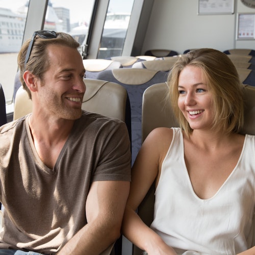 Londres: Pase turístico de 2 días por el río Támesis Uber Boat Hop-on Hop-off