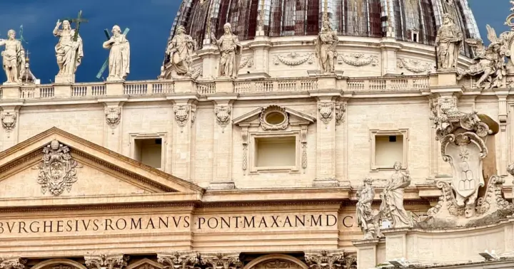 Vaticano: visita a la basílica de San Pedro, subida a la cúpula y tumbas papales