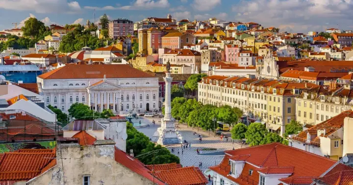 Lisboa: Alfama, Bairro Alto y Tour a pie por el centro de la ciudad