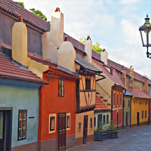 Prague Castle: Entry Ticket + Guided Tour + Transfer