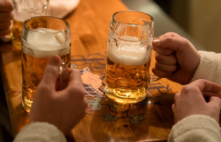 Experiencia de baño de cerveza individual en Praga