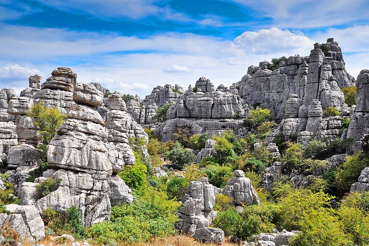 Senderismo en Torcal de Antequera desde Málaga