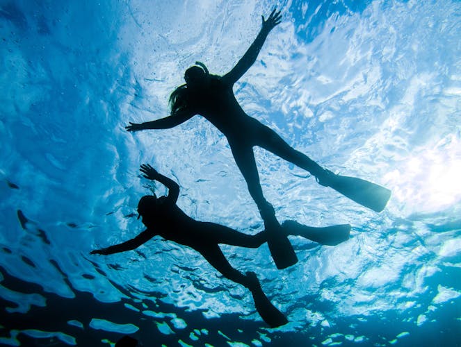 Excursión de snorkel en barco en Mallorca
