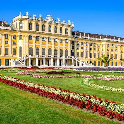 Vienna: City Tour with Skip The Line Entry to Schönbrunn Palace