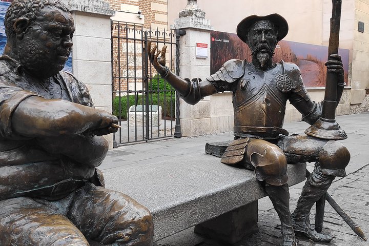 Visita Guiada de Alcala de Henares and Cervantes desde Madrid
