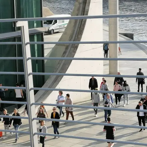 Berlín: Recorrido por el distrito gubernamental y visita a la cúpula del Reichstag