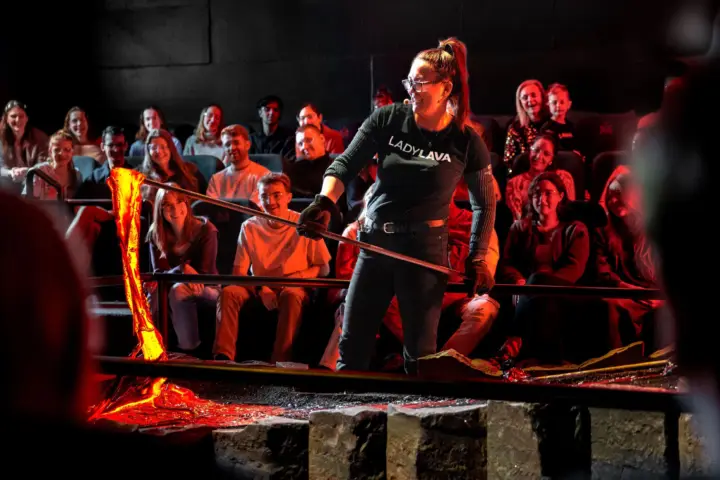 Reykjavik: LAVA SHOW - Immersive Experience Entry Ticket