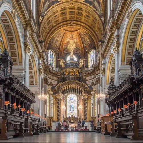 London: St Paul's Cathedral Entry with Audio Guide + Roundtrip Uber Boat