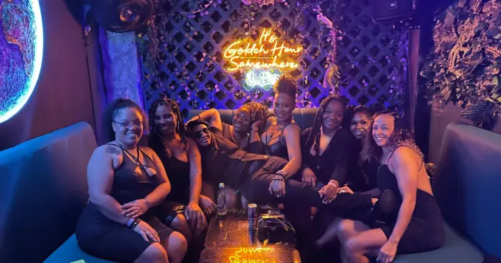 Nightlife Pub crawl in Cartagena