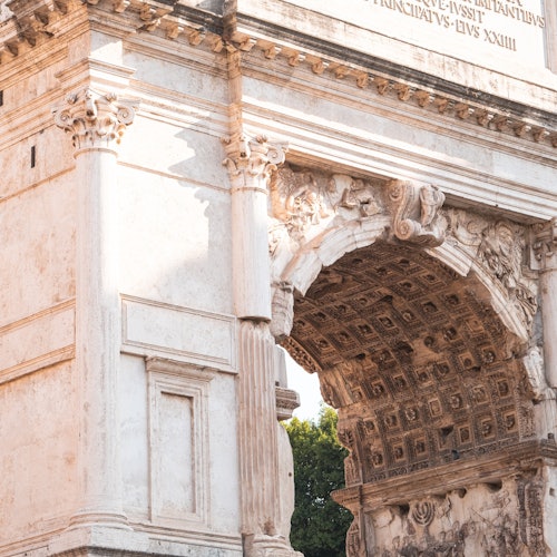 Coliseo de Roma, Foro Romano y Monte Palatino: Tour guiado para grupos reducidos