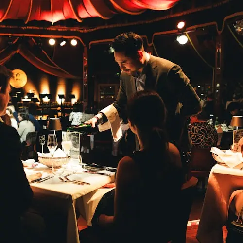Mirage Theater: Strauss Dinner Concert