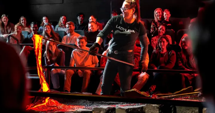 Reykjavik: LAVA SHOW - Immersive Experience Entry Ticket