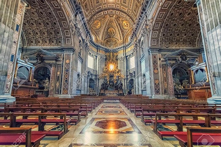 Ciudad del Vaticano : Entrada prioritaria a la Basílica de San Pedro, Audioguía