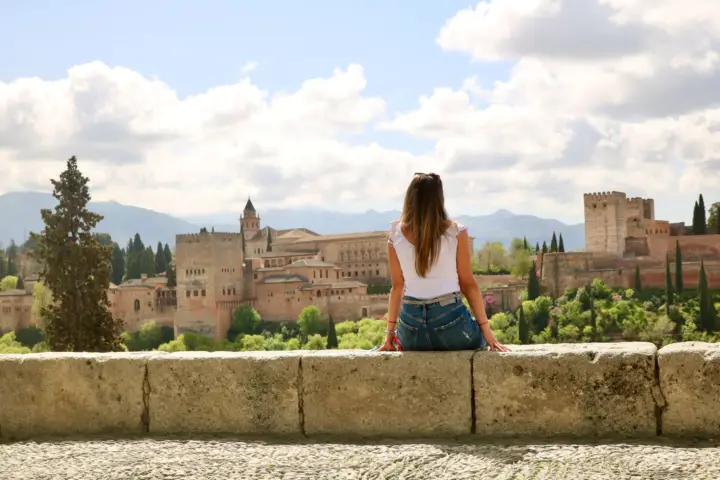 Desde Málaga y la Costa del Sol: Excursión de un día a Granada