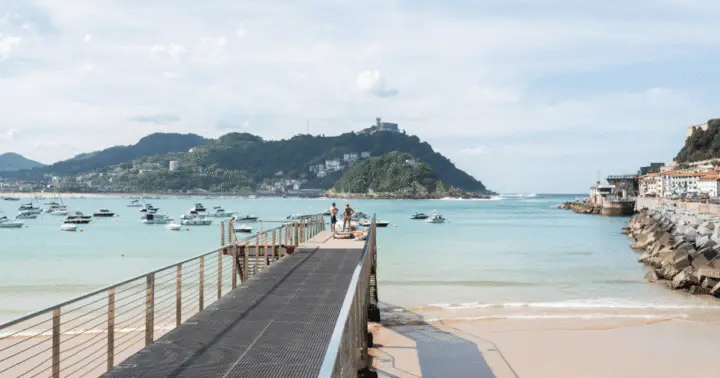San Sebastián: tour a pie con pintxo y bebida