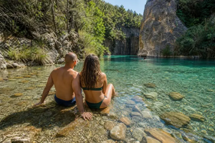 Valencia: excursión de 1 día a los baños termales y la cascada de Montanejos