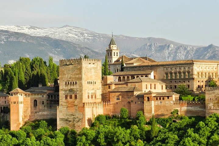 Recorrido de Día Completo por La Alhambra desde Málaga