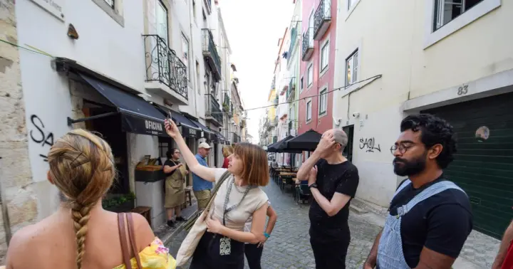 Lisbon: walking tour between history and wonder