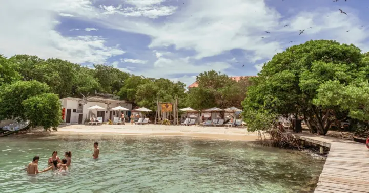 PAO PAO BEACH CLUB