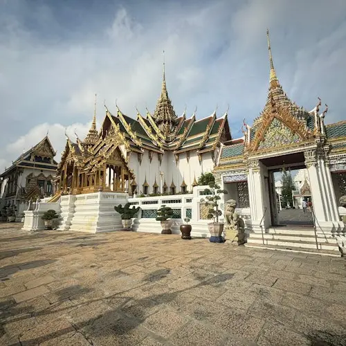 Bangkok: 3 Major Royal Temples Walking Tour