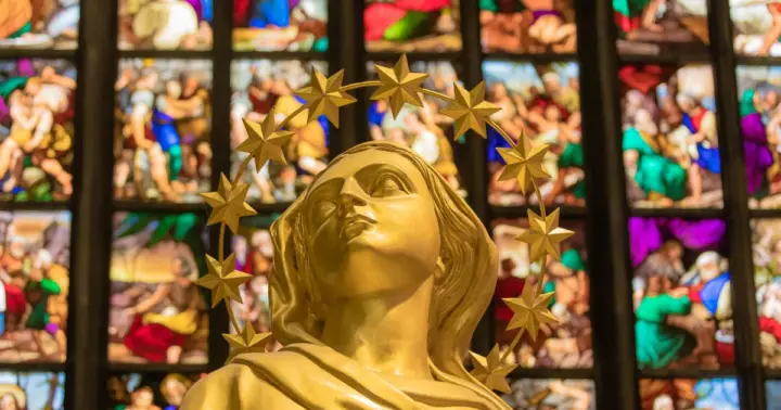 Milan: Scala Theater and Duomo Cathedral Guided Tour