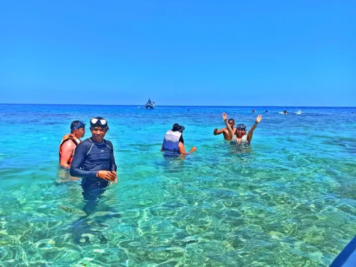 Cartagena: Excursión de un día a 4 islas en barco y almuerzo caribeño