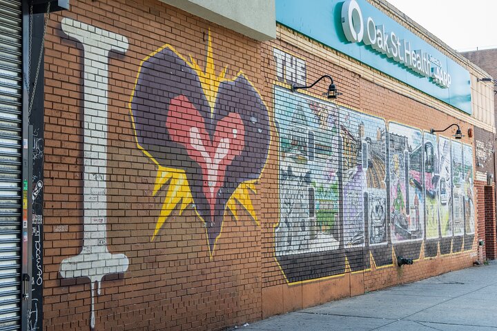 Explore NYC- Tour of Manhattan, The Bronx, Queens & Brooklyn