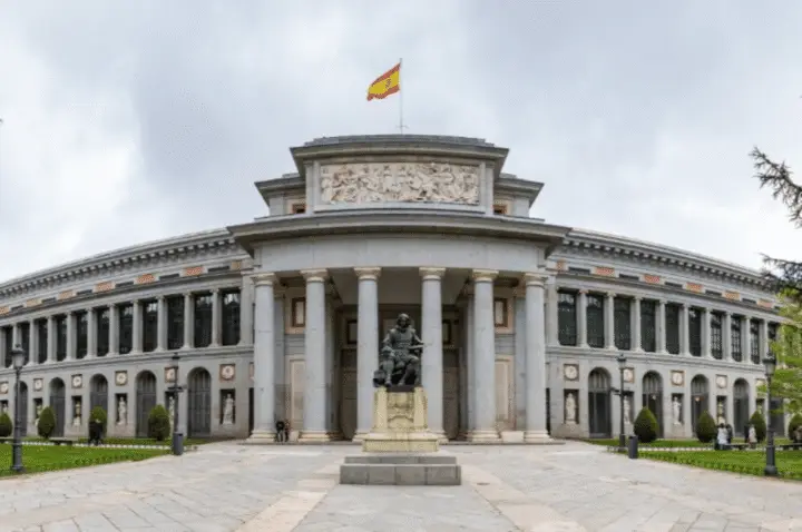 Madrid: Prado Museum Private Guided Tour with Tickets