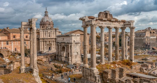 Experiencia en el Foro Romano del Monte Palatino y vídeo multimedia