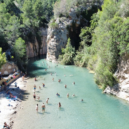 Desde Valencia: Excursión a las termas de Montanejos y la cascada del Salto de la Novia (1 día)