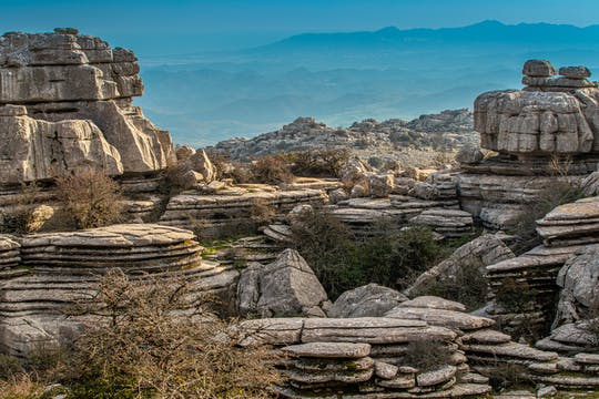 Excursión a pie al Torcal de Antequera desde Málaga
