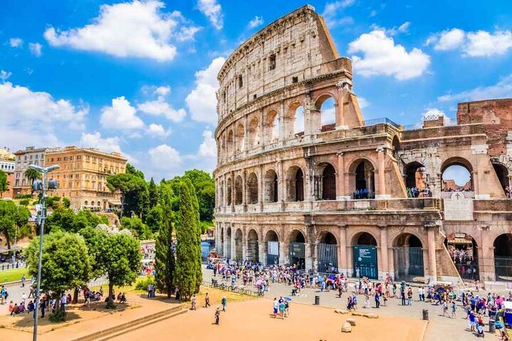 Visita guiada privada al Coliseo, el Foro Romano y la Colina Palatina