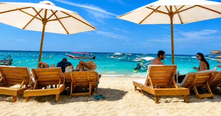 Cartagena: Full Day in the Rosario Islands with Snorkel and Beach Club