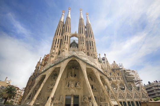 Entradas y visita guiada a la Sagrada Familia