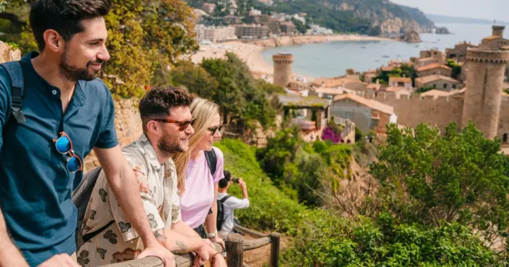 Desde Barcelona: tour guiado por Girona y la Costa Brava