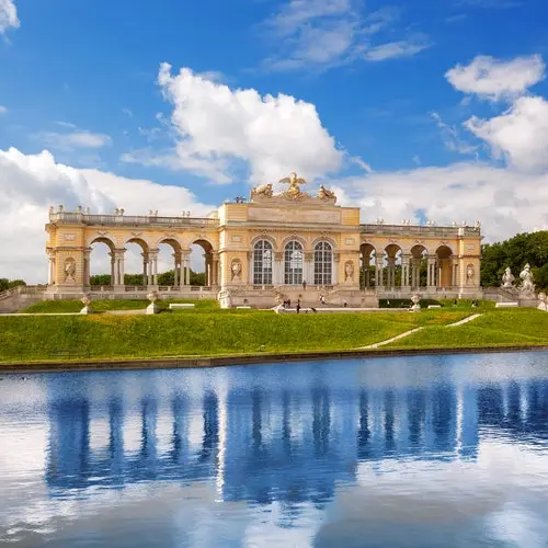 Vienna: City Tour with Skip The Line Entry to Schönbrunn Palace