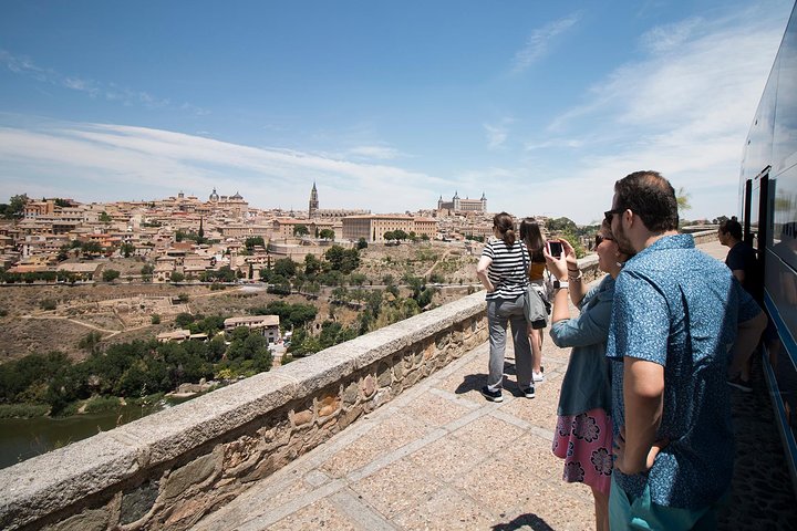 Recorrido por lo más destacado de Toledo para exploradores desde Madrid