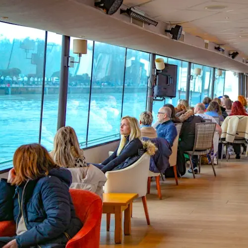Bordeaux: Guided River Cruise + Drinks