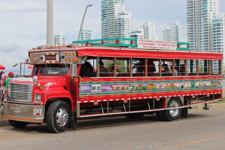 City tours en chiva cultural cartagena