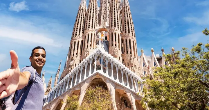 Barcelona: tour de la Sagrada Familia con ticket de entrada sin colas