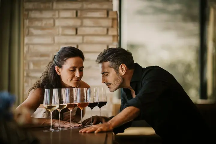 Milán: Duomo con visita privada a la azotea, degustación de comida y vino