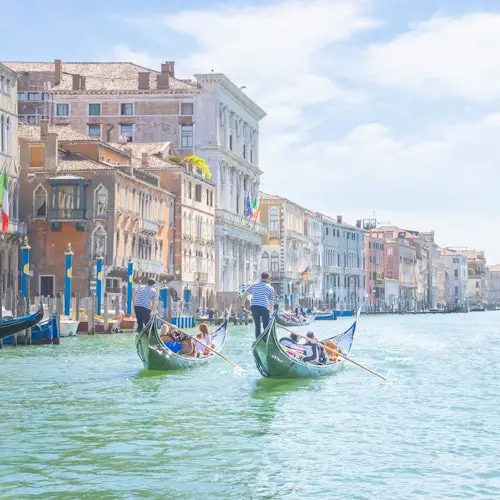 Venice: Shared Gondola Ride