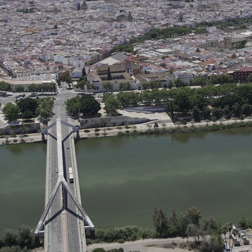 Nao Vigía El Globo de Sevilla: Entrada
