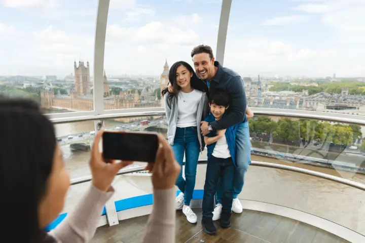 Hop-on Hop-off London Bus Tour & The London Eye