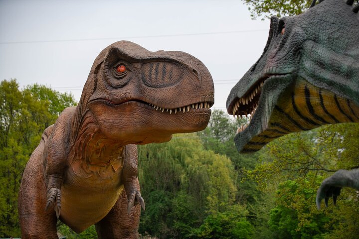 Parque de atracciones Dinosaurus: la mejor experiencia con dinosaurios en Praga