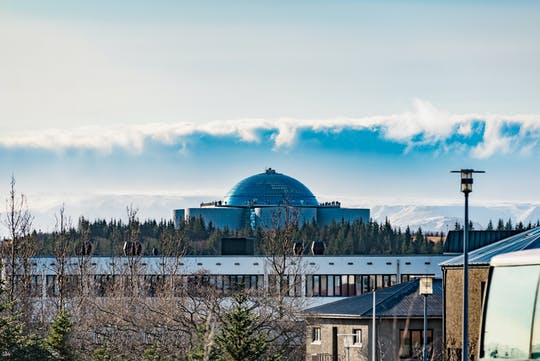 Maravillas de Islandia y espectáculo de auroras en el Perlan
