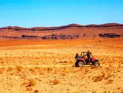 Tour en buggy por el desierto de Agafay y el lago Takerkoust
