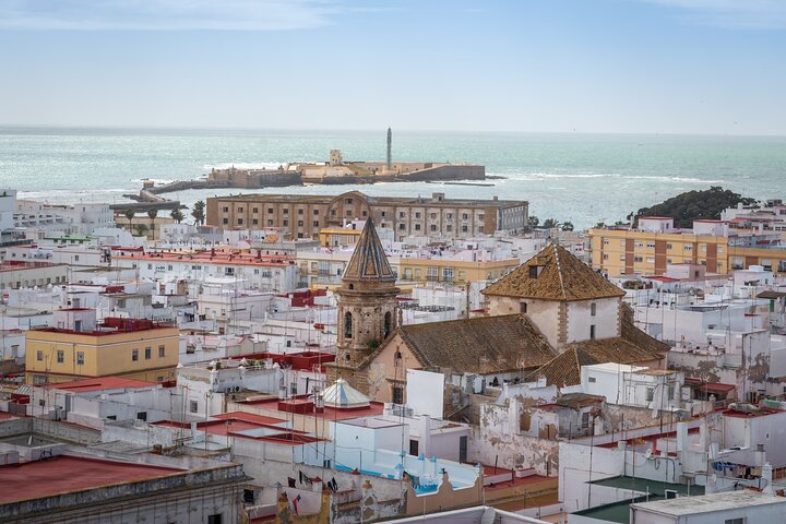 Recorrido a pie por Cádiz a tu propio ritmo con audioguía