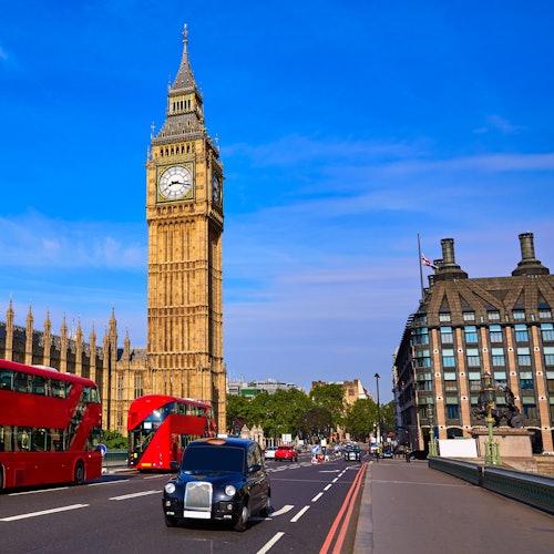 London Westminster: Guided Walking Tour + Westminster Abbey Express Entry