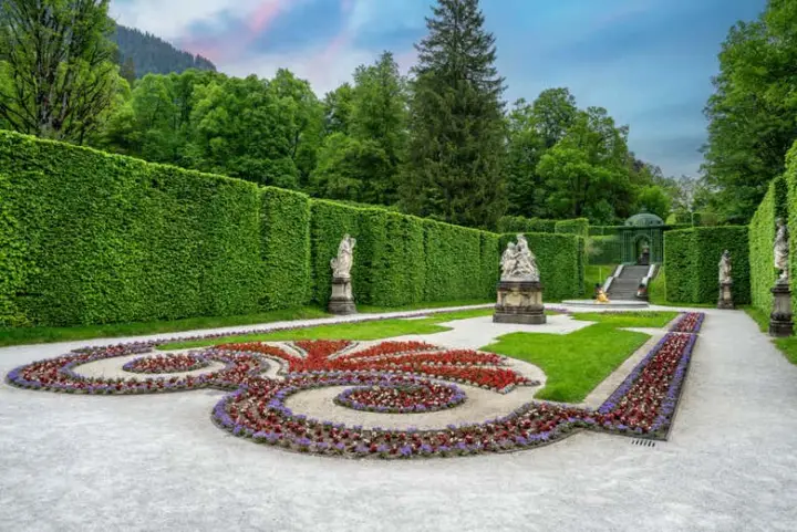 Neuschwanstein Castle & Linderhof Palace Day Trip